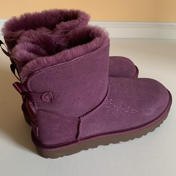 RARE UGG Mini Bailey Bow II Boot in shimmer plum (purple) - Picture 5 of 10